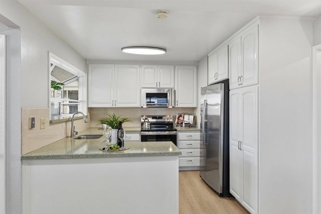 37768 Rockspray St, Newark, CA 94560