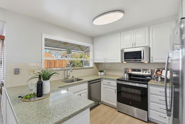 37768 Rockspray St, Newark, CA 94560