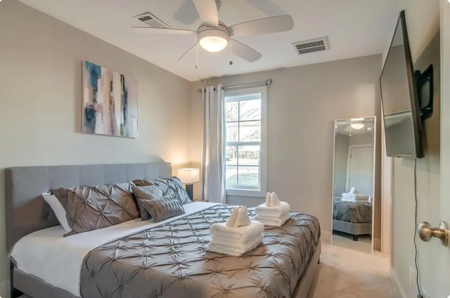 2021 Beech Ave Unit 4, Nashville, TN 37204