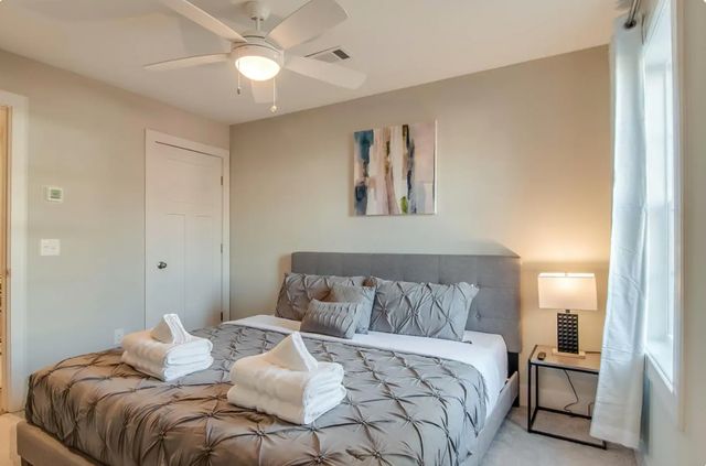 2021 Beech Ave Unit 4, Nashville, TN 37204