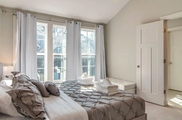 2021 Beech Ave Unit 4, Nashville, TN 37204