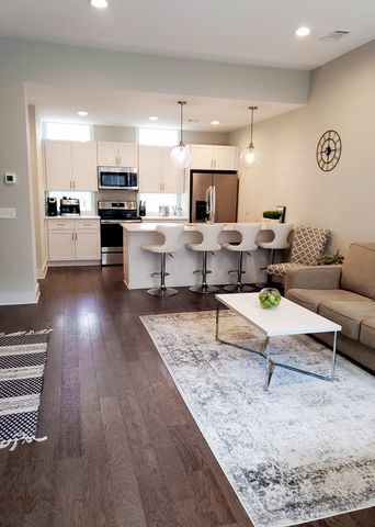 2021 Beech Ave Unit 4, Nashville, TN 37204