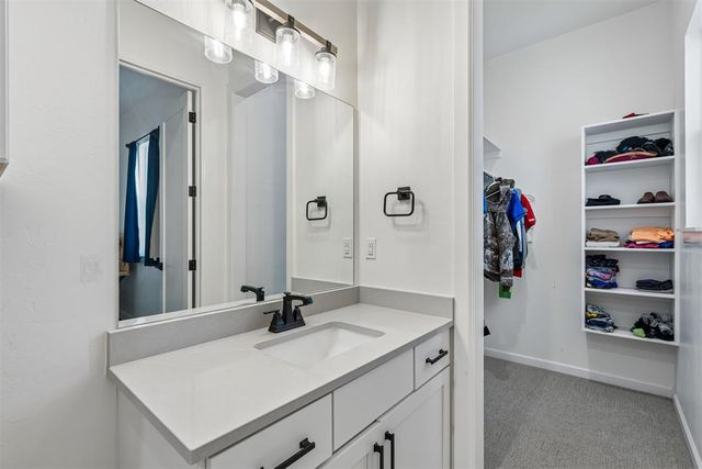 330 Old Farm Road, Edmond, OK 73034