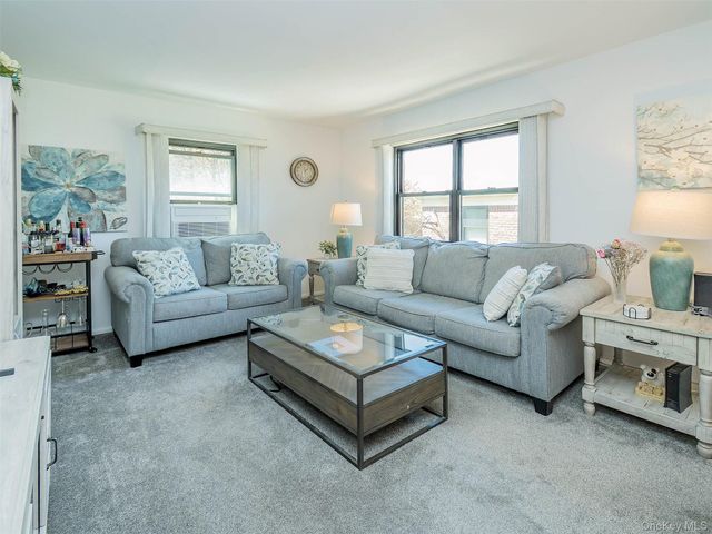 220-10 75th Avenue 213 A2, Oakland Gardens, NY 11364