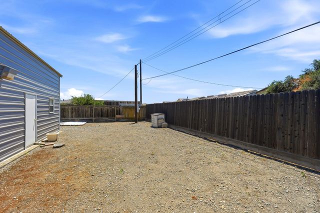 2734 W Byron Rd, Tracy, CA 95377