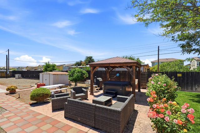 2734 W Byron Rd, Tracy, CA 95377