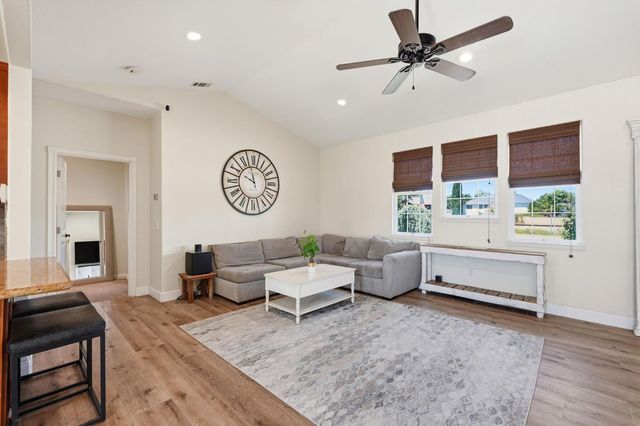 2734 W Byron Rd, Tracy, CA 95377