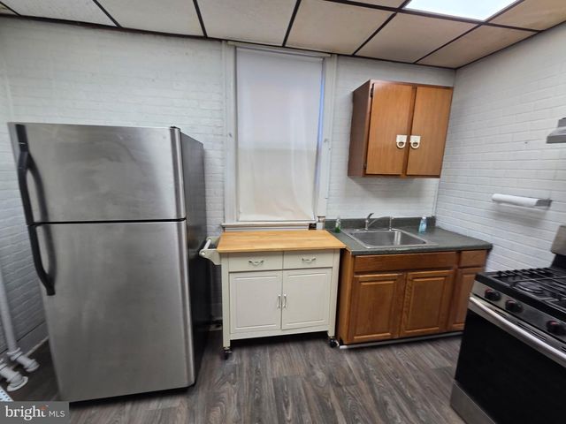 675 RUTHERFORD AVE, Trenton, NJ 08618