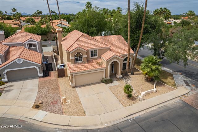 1002 S PORT Drive, Gilbert, AZ 85233