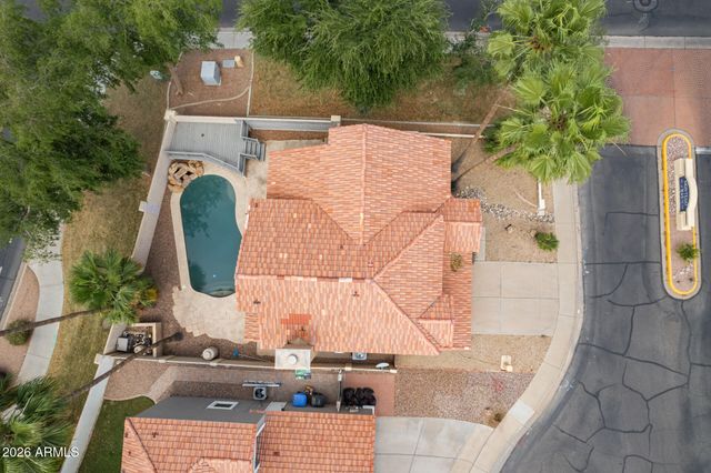 1002 S PORT Drive, Gilbert, AZ 85233