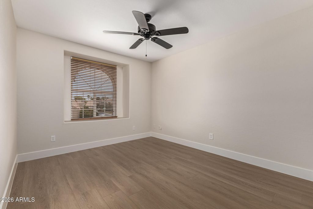 Image 19 of property listing at 1002 S PORT Drive, Gilbert, AZ 85233