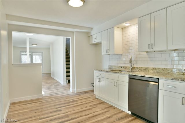 6152 Southern Hills Court, Canfield, OH 44406