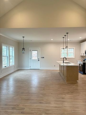 7648 Noah Reid Road, Chattanooga, TN 37416