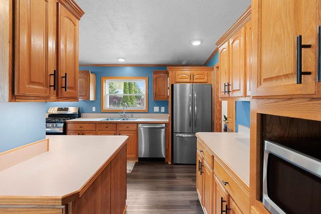 111 E NATIONAL AVENUE, Brillion, WI 54110