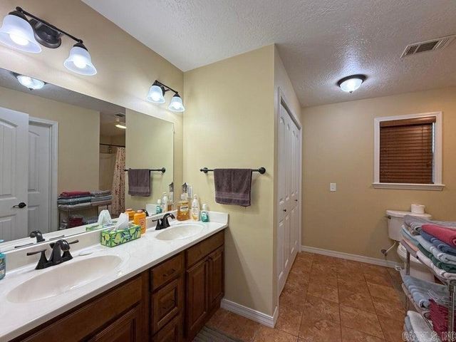 185 Aberdeen Drive, Batesville, AR 72501