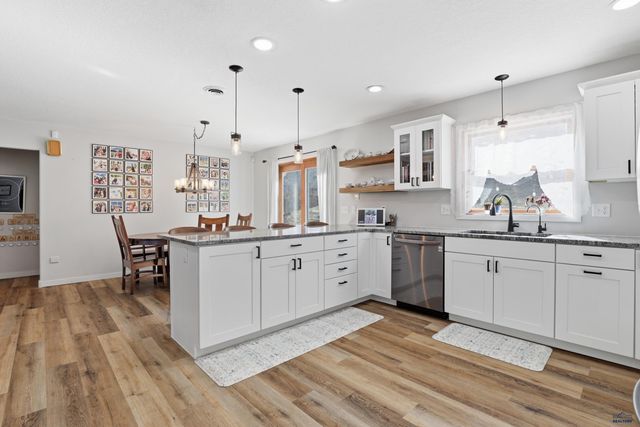 11646 CROOKED OAKS CT, Piedmont, SD 57719