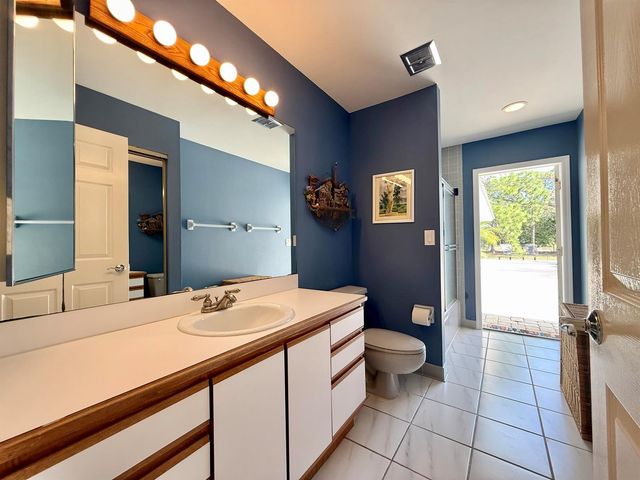 2884 SE Ranch Acres Circle, Jupiter, FL 33478