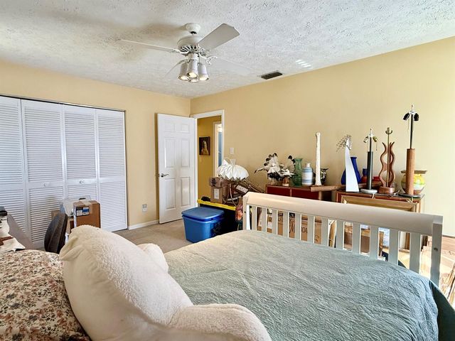 2884 SE Ranch Acres Circle, Jupiter, FL 33478