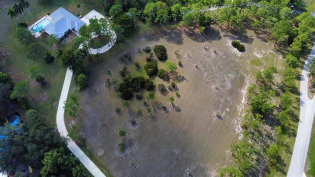 2884 SE Ranch Acres Circle, Jupiter, FL 33478
