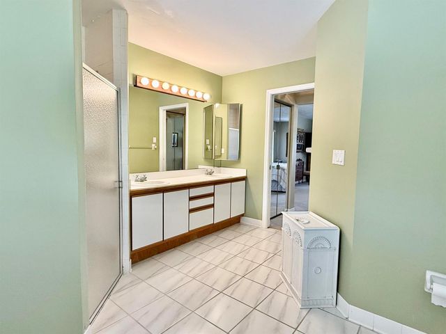 2884 SE Ranch Acres Circle, Jupiter, FL 33478