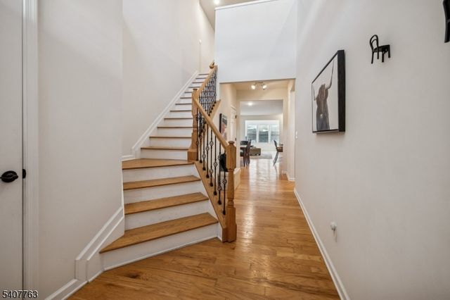 5 Albert Ct, Randolph Twp., NJ 07869