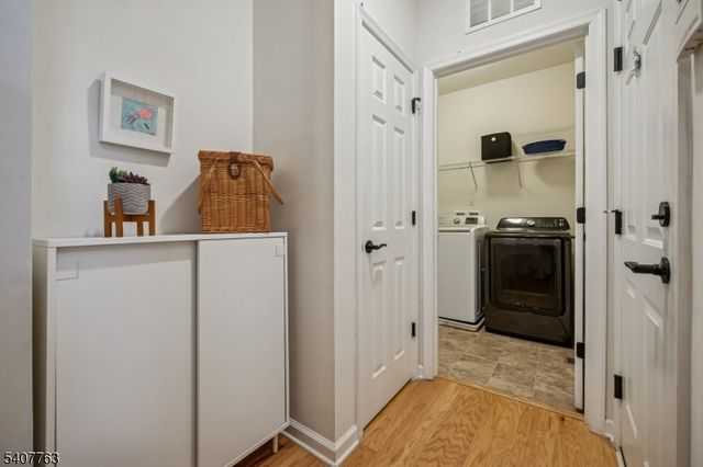 5 Albert Ct, Randolph Twp., NJ 07869