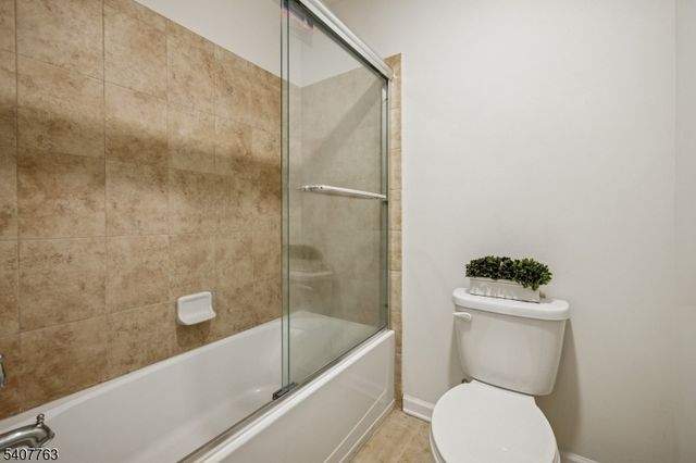 5 Albert Ct, Randolph Twp., NJ 07869