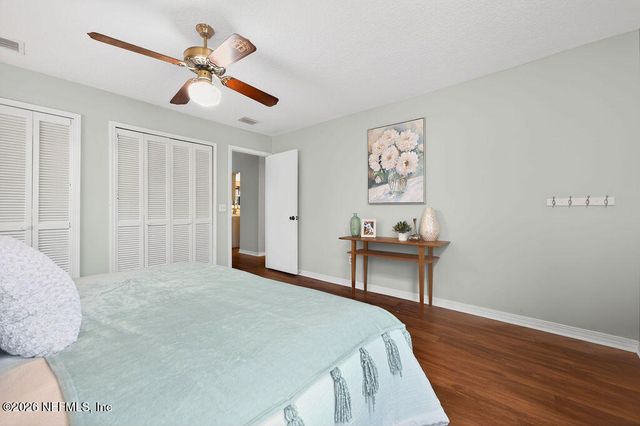584 ARTHUR MIDDLETON Circle, Orange Park, FL 32073