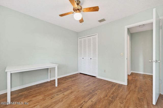 584 ARTHUR MIDDLETON Circle, Orange Park, FL 32073
