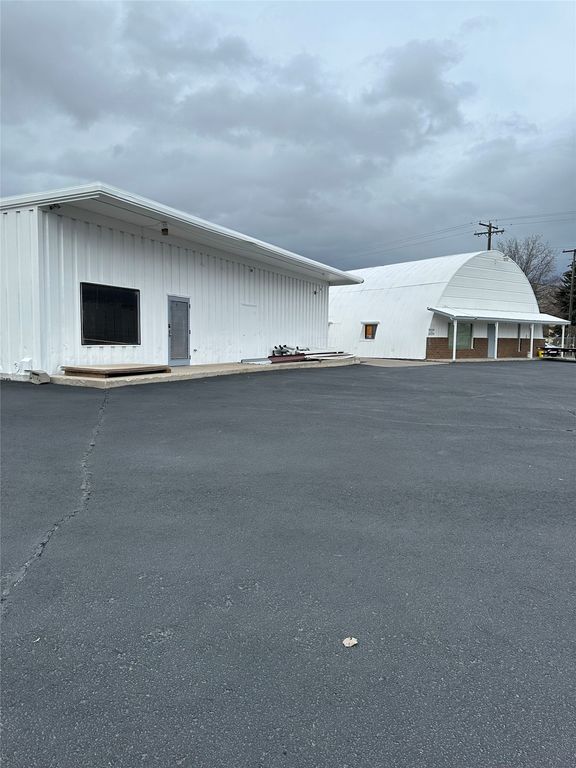 2840 Stockyard Road, Missoula, MT 59808