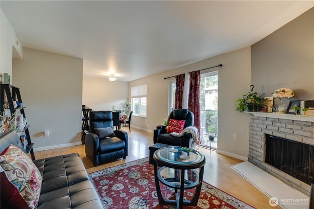 323 75th Street SE #A-14, Everett, WA 98203