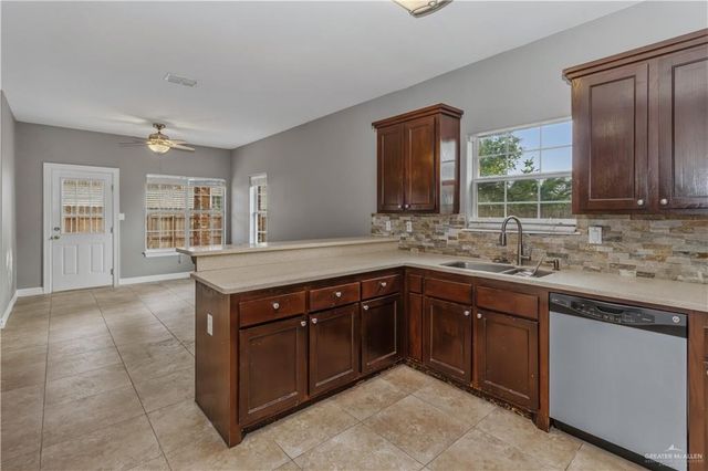 3205 Black Oak Lane, Mission, TX 78573