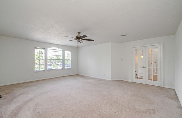 1402 Pine Knot Court, Pearland, TX 77581