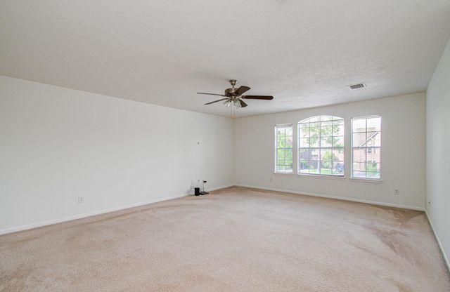 1402 Pine Knot Court, Pearland, TX 77581