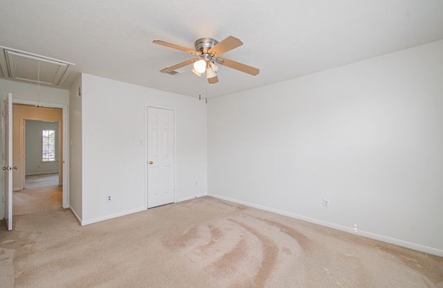 1402 Pine Knot Court, Pearland, TX 77581