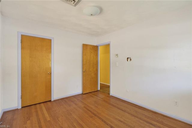 600 Larkspur RD, Portsmouth, VA 23703