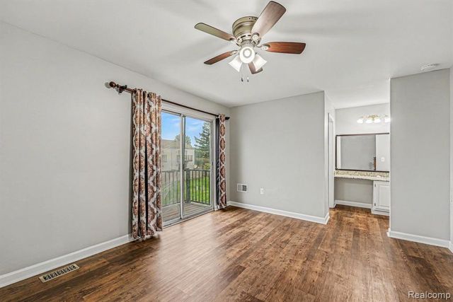 24483 Bashian Drive, Novi, MI 48375