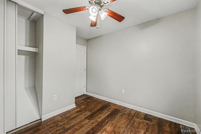 24483 Bashian Drive, Novi, MI 48375