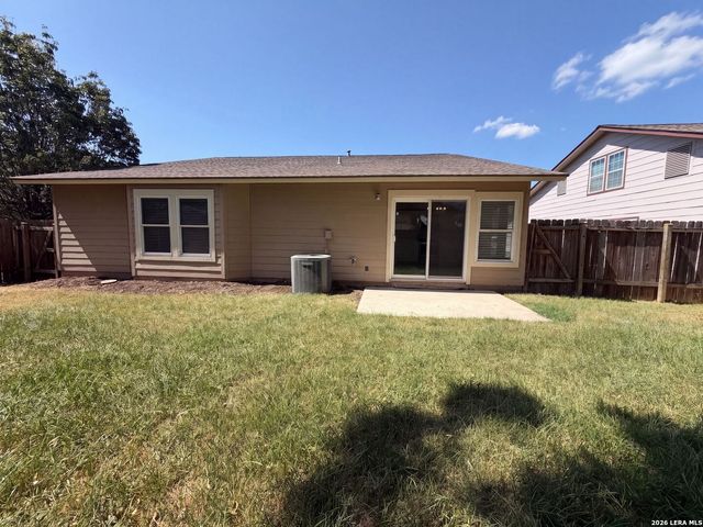 6714 Country Swan, San Antonio, TX 78240
