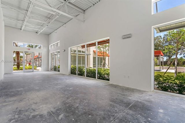 9620 Stirling Road 101, Cooper City, FL 33024