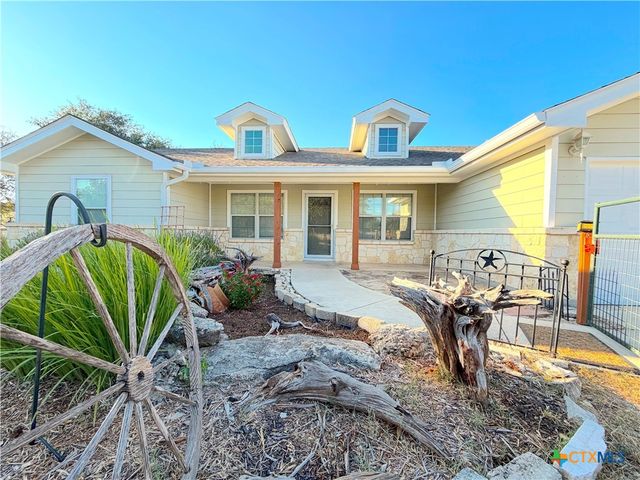 849 Scenic Hills Drive, Canyon Lake, TX 78133