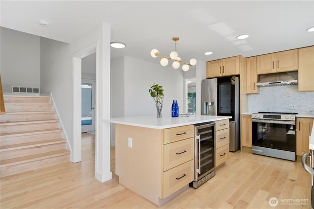 110 174th Place NE, Bellevue, WA 98008