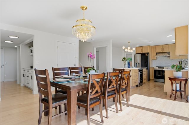 110 174th Place NE, Bellevue, WA 98008