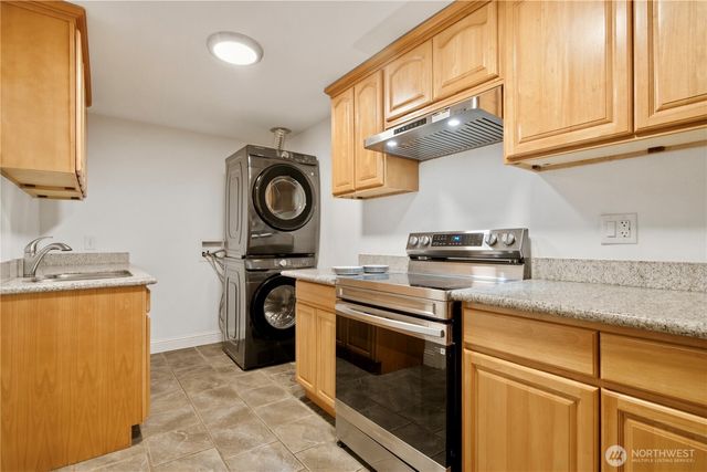 110 174th Place NE, Bellevue, WA 98008