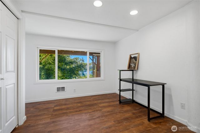 110 174th Place NE, Bellevue, WA 98008