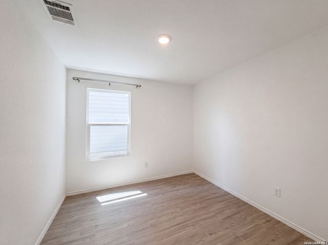 5829 TEXAS SPUR, Seguin, TX 78155