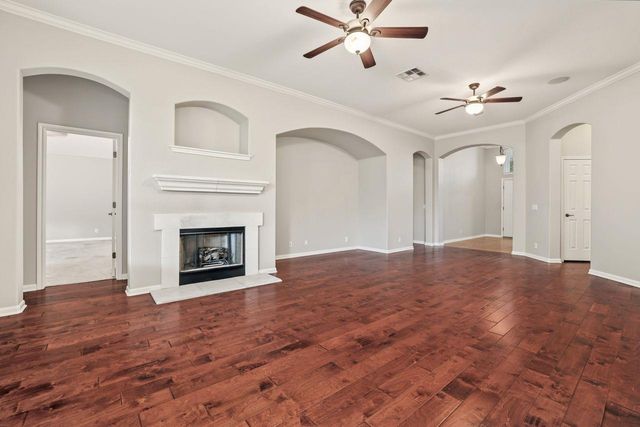 6413 York Bridge CIR, Austin, TX 78749