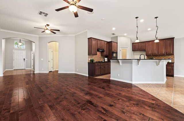 6413 York Bridge CIR, Austin, TX 78749