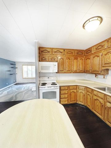 2851 29th COURT S, La Crosse, WI 54601