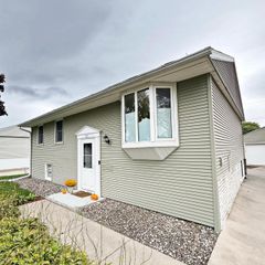 2851 29th COURT S, La Crosse, WI 54601